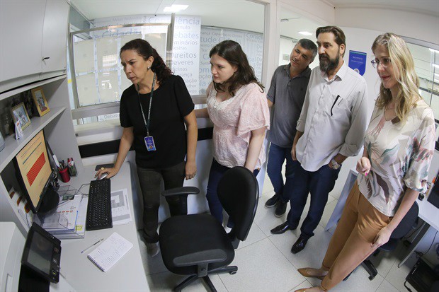 Visita foi realizada na manhã desta terça-feira (7)