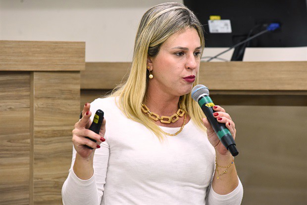 Alunos da Eduir Scarpari participam do 'Conheça o Legislativo'