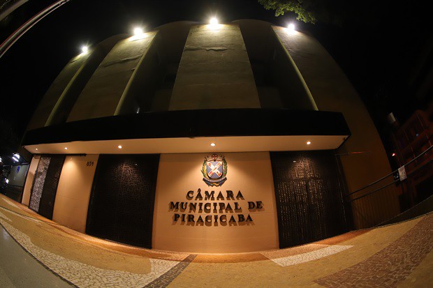 Público pode acompanhar presencialmente, pela TV Câmara ou redes sociais
