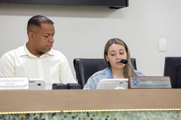 Alunos da E. E. 'Augusto Melega' participam do 'Conheça o Legislativo'