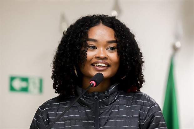 Estudantes da "Augusto Melega' participam do 'Conheça o Legislativo'