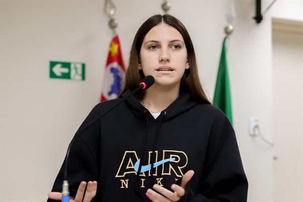 Estudantes da "Augusto Melega' participam do 'Conheça o Legislativo'