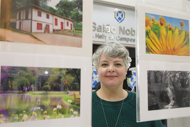 Josimara Elisa, artista em cartaz com a exposição fotográfica “Olhares e Afetos: A Natureza R(Existe)”