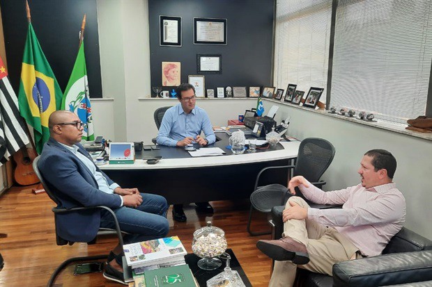 Reunião na Alesp para discutir assuntos referentes ao IML de Piracicaba aconteceu nesta última quarta-feira (5)