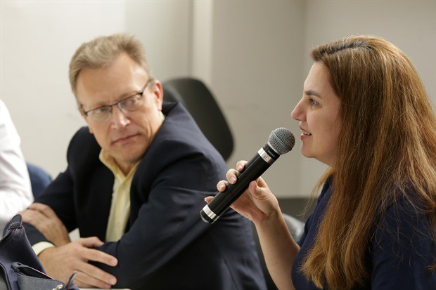 Ricardo Pereira, Ana Carolina