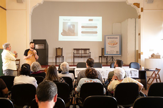 Salvaguarda de documentos históricos da cidade gera debate em evento