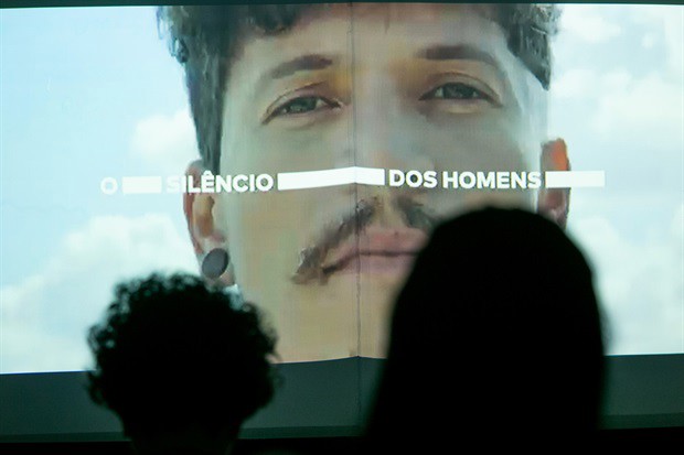 Evento realizado pela Escola do Legislativo foi em alusão ao "Agosto Lilás", uma campanha de combate à violência contra a mulher