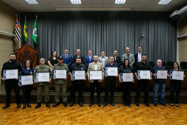 Reunião solene contemplou Agentes Penitenciários