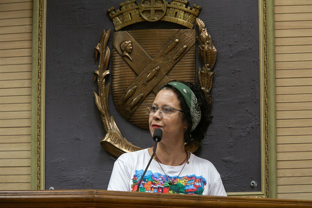 Vereadora Silvia Morales destacou a potência das favelas e lamentou extinção da Emdhap