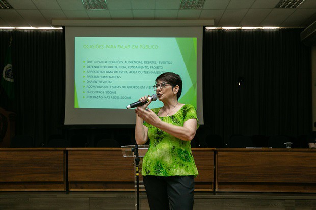 Atividade aconteceu na tarde desta quinta-feira (7), no Salão Nobre da Câmara