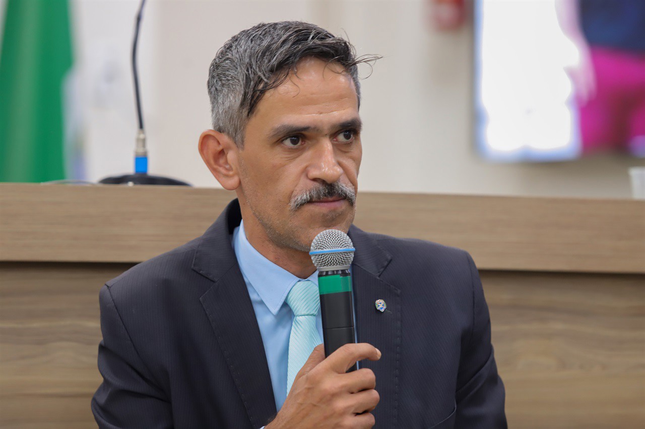 Entrega aconteceu na 75ª Reunião Ordinária, nesta quinta-feira (5)