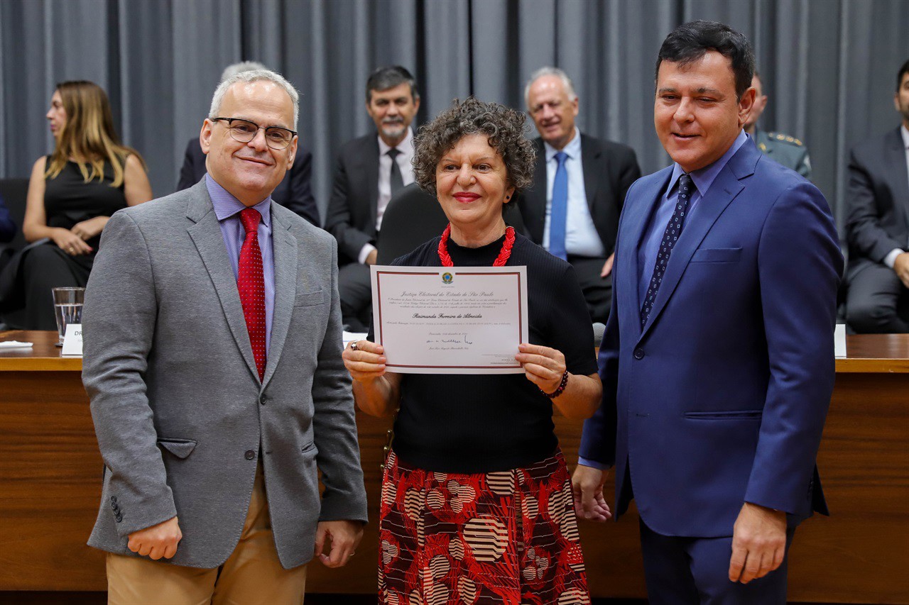 Rai de Almeida durante a cerimônia de diplomação dos vereadores