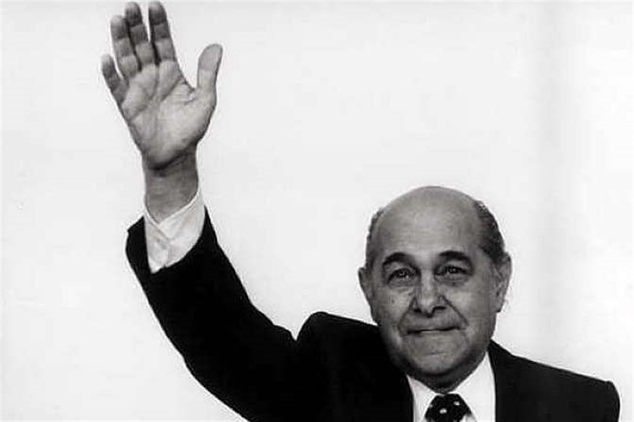 Em janeiro de 1985, no dia 15, Tancredo Neves vencia a eleição indireta contra o candidato apoiado pelo governo militar. Crédito: Acervo José Góes/Câmara dos Deputados