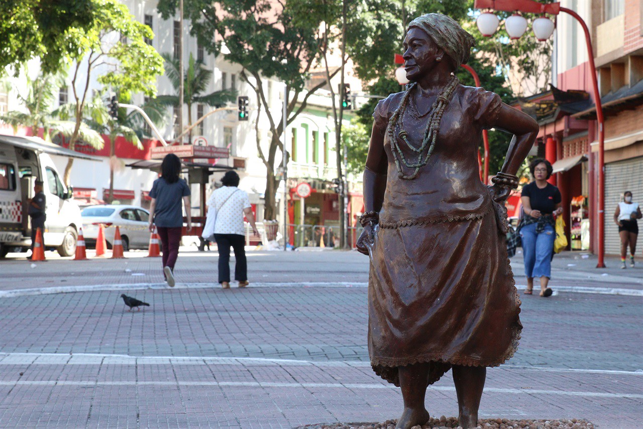 Uma estátua em São Paulo, um silêncio em Piracicaba: Madrinha Eunice é rainha esquecida do samba na Noiva da Colina. Crédito da foto: Rovena Rosa/Agência Brasil