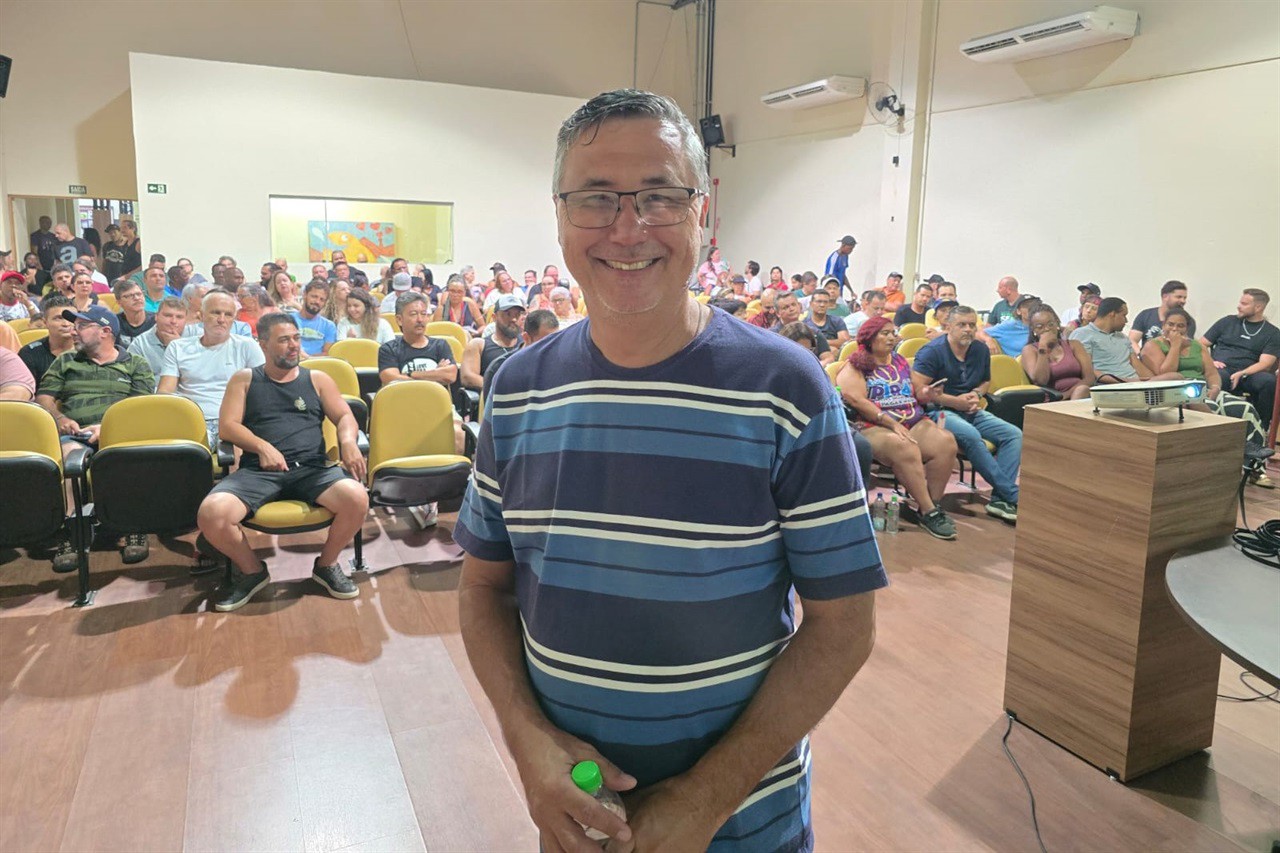 Encontro ocorreu nesta quarta (26), no Anfiteatro do Armazém 14, no Parque do Engenho Central, e teve como foco esclarecer dúvidas sobre o chamamento público para credenciamento de artistas