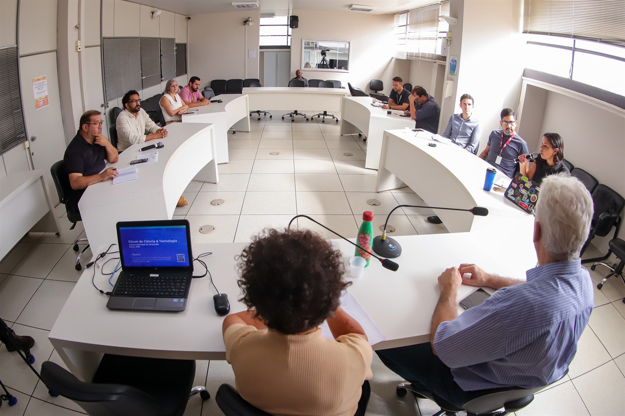 Fórum de Tecnologia discute proteção da criança no ambiente digital