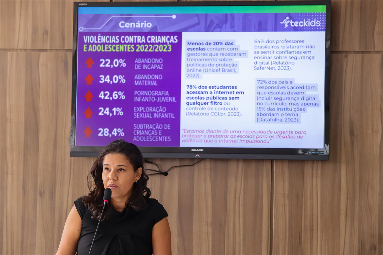 Fórum de Tecnologia discute proteção da criança no ambiente digital