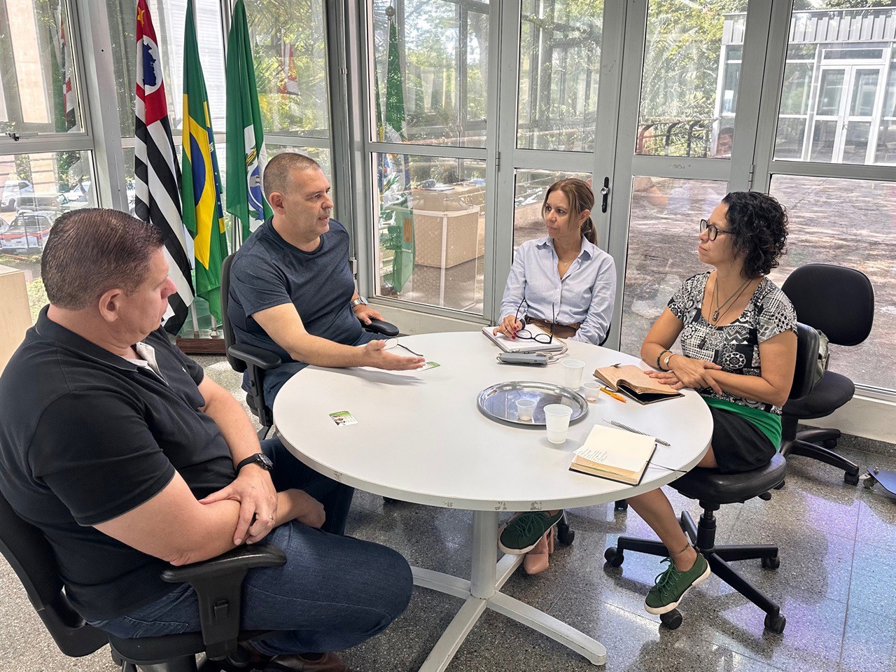 Reunião ocorreu na sede da Selam, no Centro Cívico