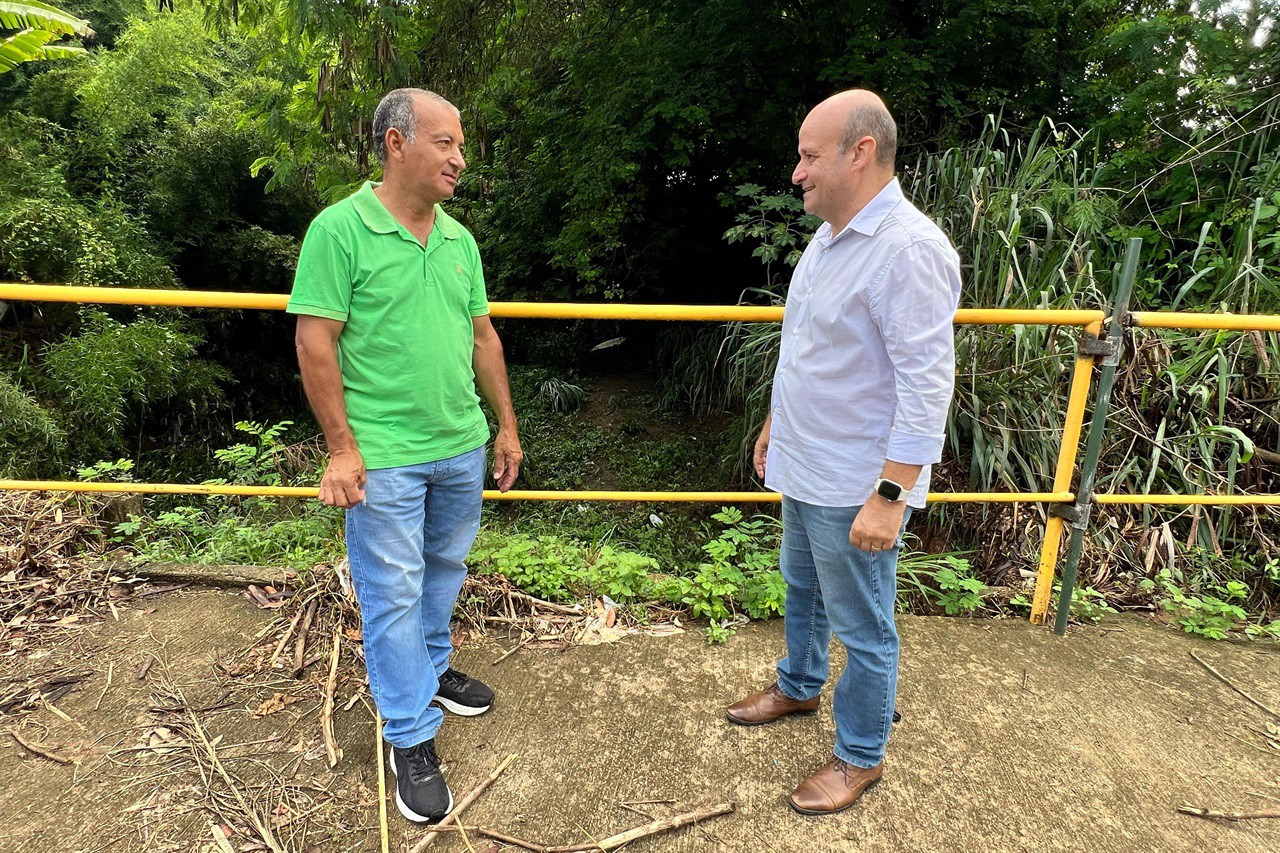 Vereador visita o Vila Sônia com o secretário executivo de Obras