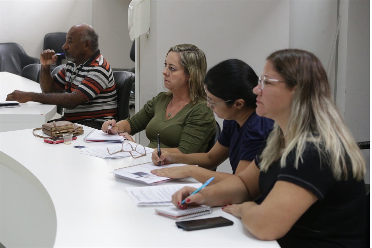 Fórum defende plano municipal em apoio a criança e adolescente