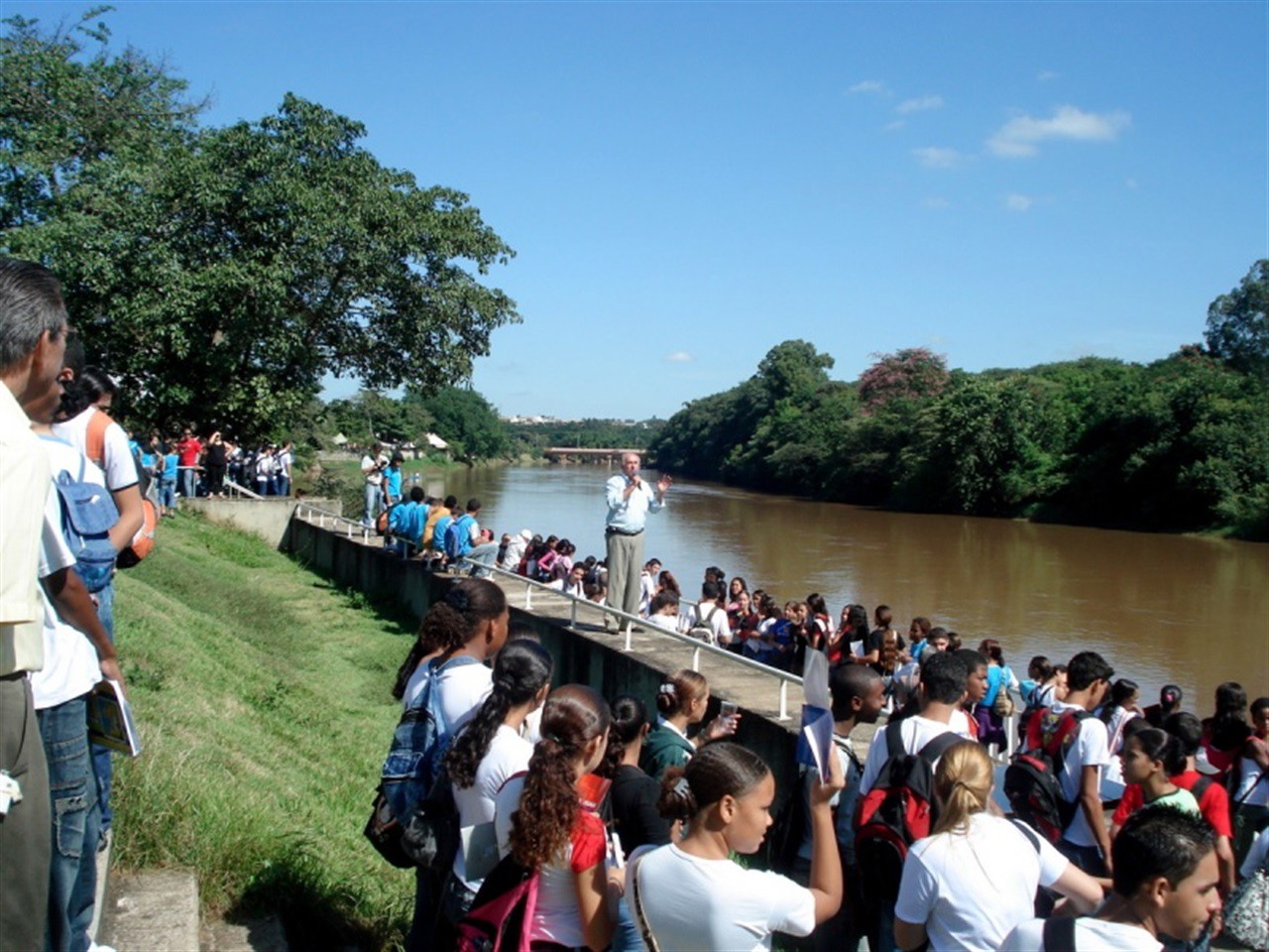 Em reverência ao ex-vereador Euclides Buzzetto - foto Martim Vieira