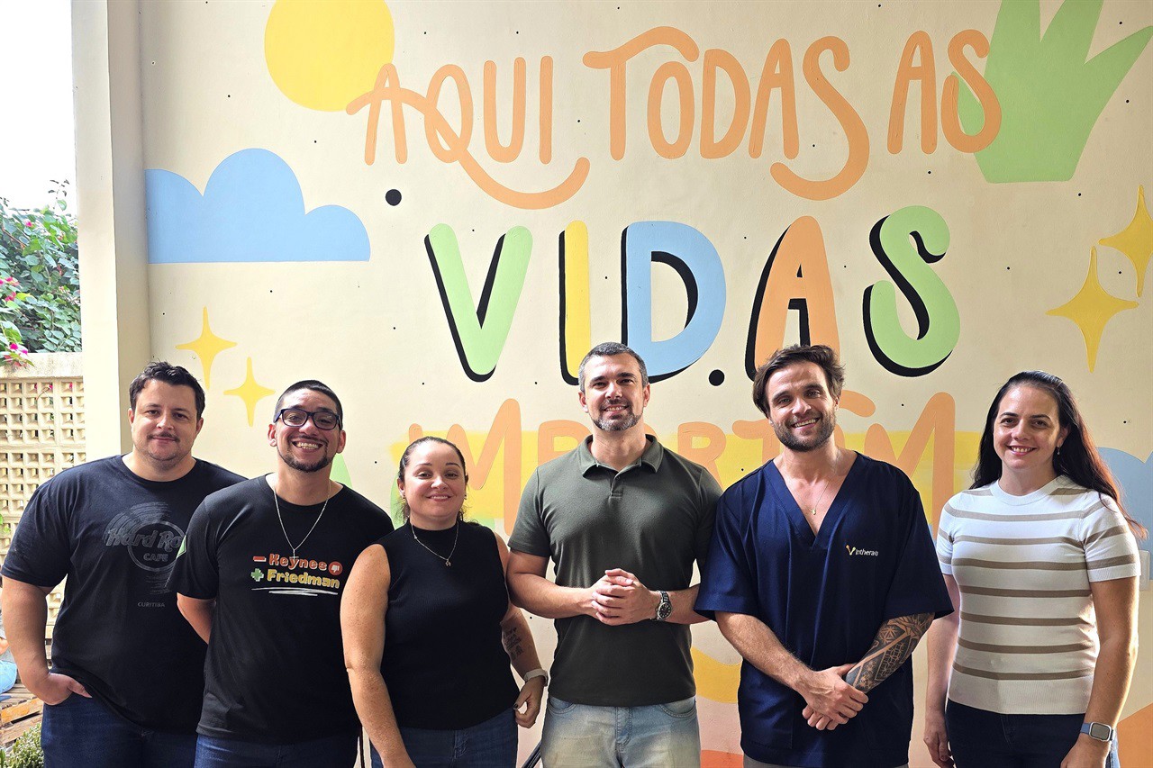 Vereador destaca trabalho social de clínica de reabilitação neurofuncional