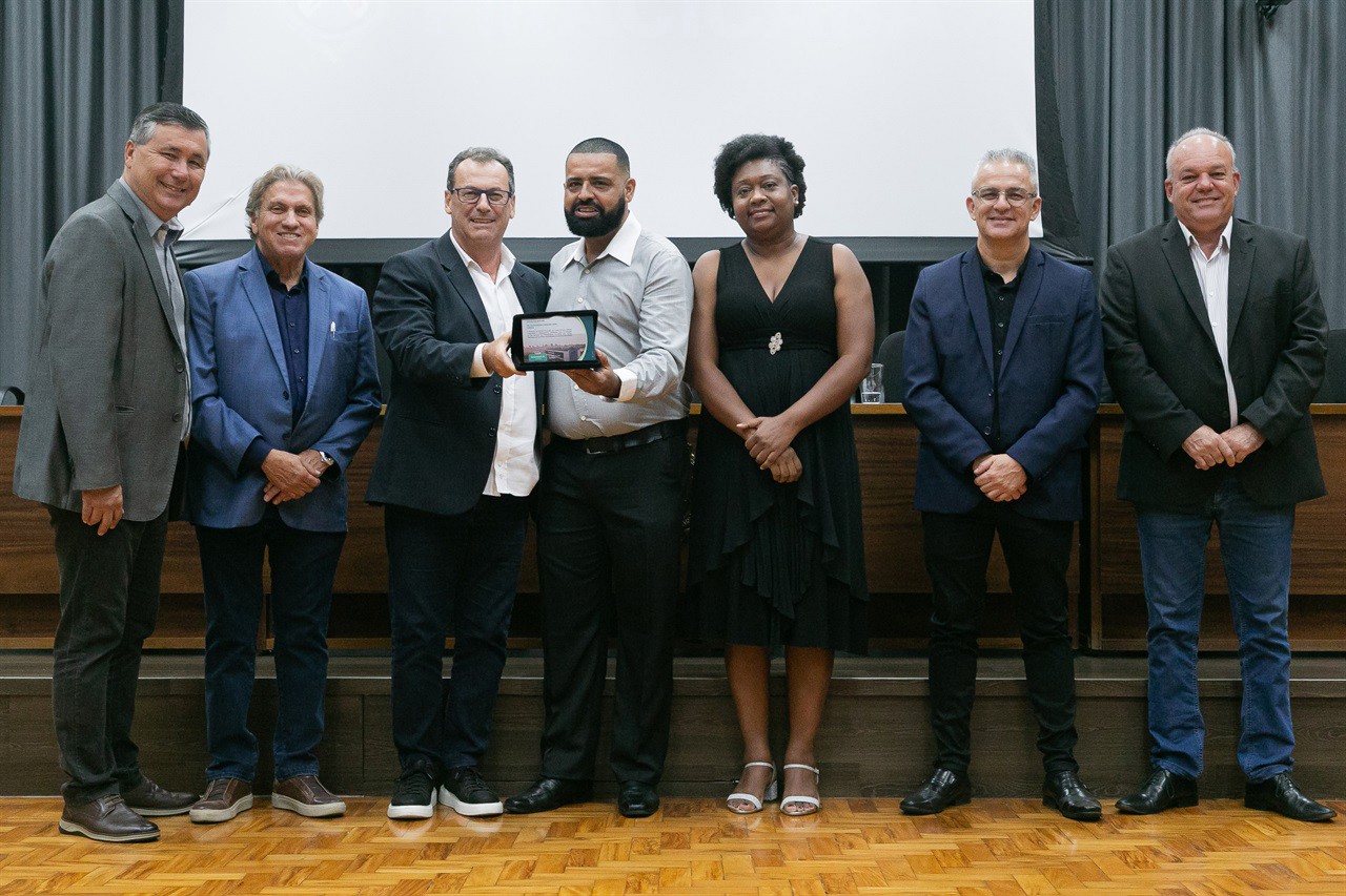 Dia Nacional dos Metalúrgicos é comemorado na Câmara