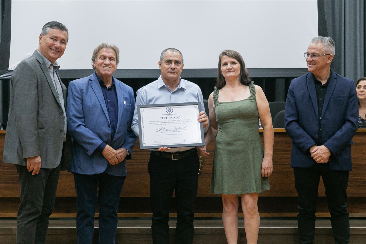 Dia Nacional dos Metalúrgicos é comemorado na Câmara