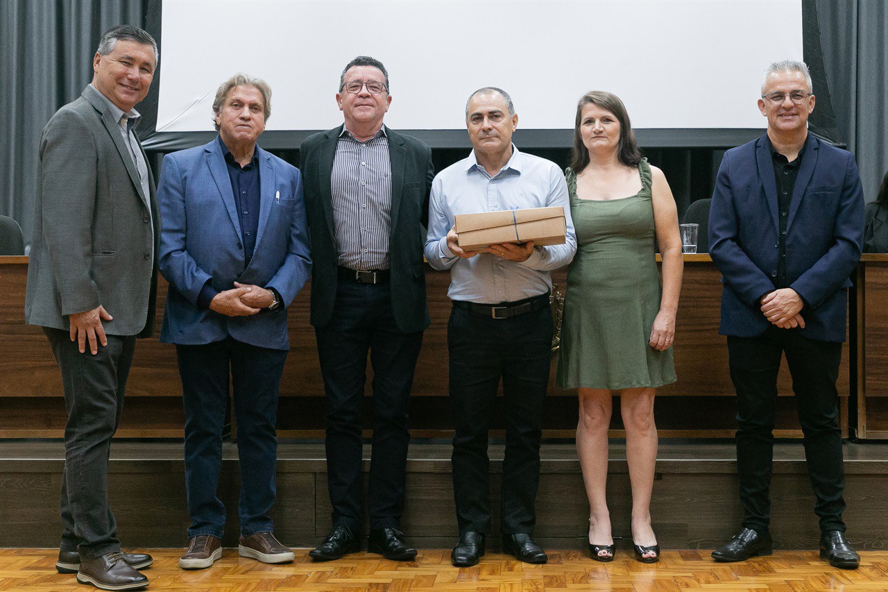 Dia Nacional dos Metalúrgicos é comemorado na Câmara