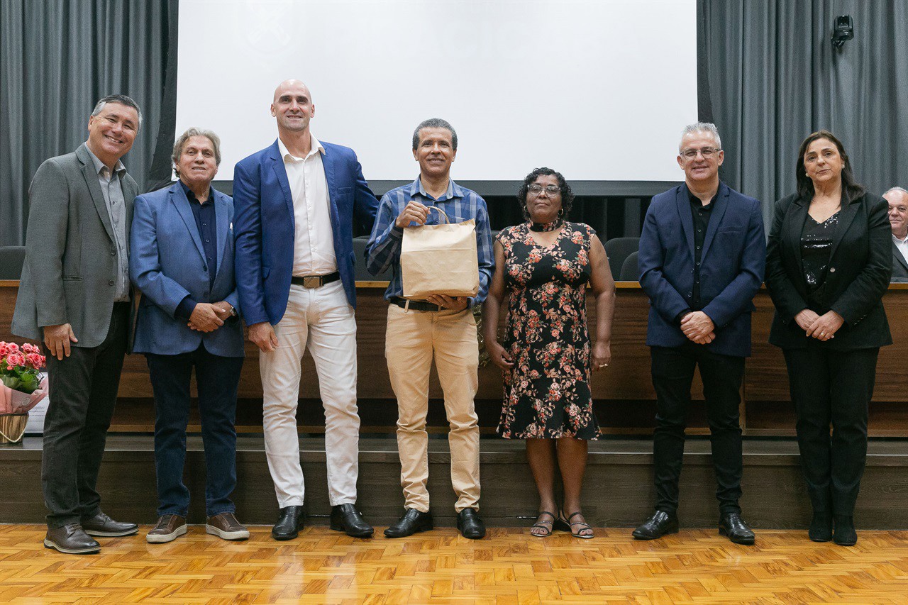 Dia Nacional dos Metalúrgicos é comemorado na Câmara