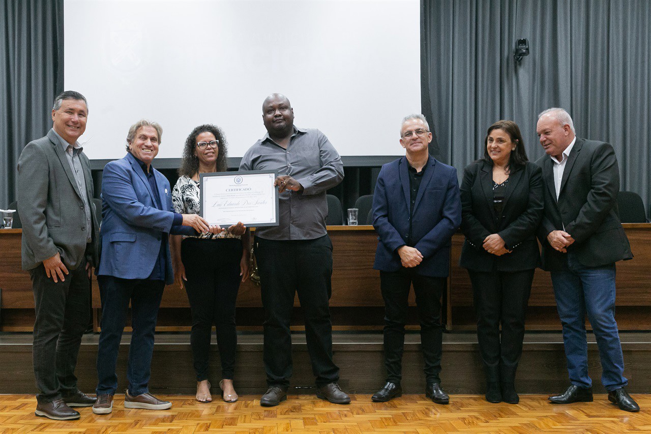 Dia Nacional dos Metalúrgicos é comemorado na Câmara