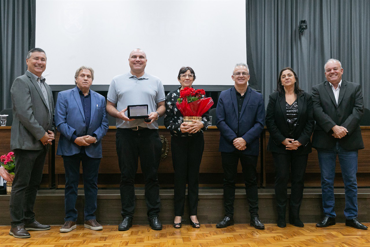 Dia Nacional dos Metalúrgicos é comemorado na Câmara