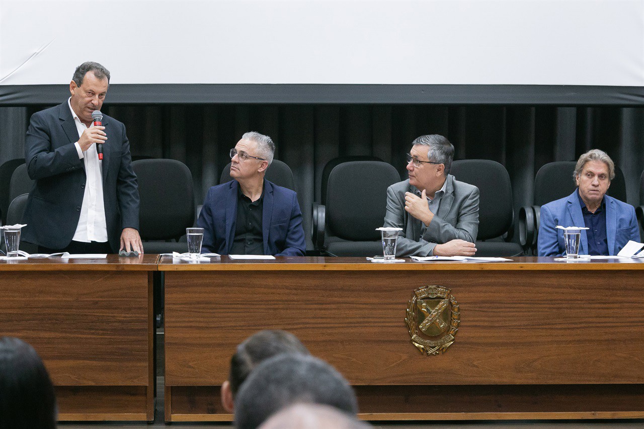 Dia Nacional dos Metalúrgicos é comemorado na Câmara