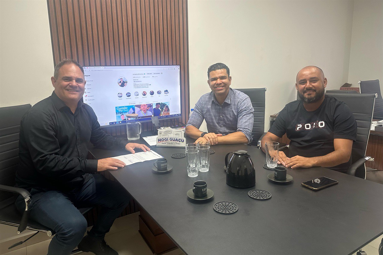 Vereador Josef Borges com os vereadores Jéferson Luís e Paulo Pereira, de Mogi Guaçu