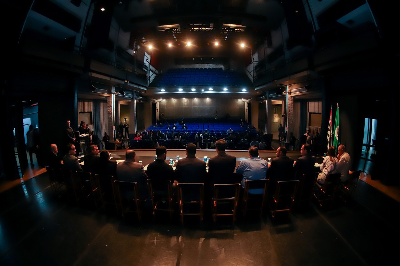 Vereadores tomam posse e defendem regulamentação da Região Metropolitana