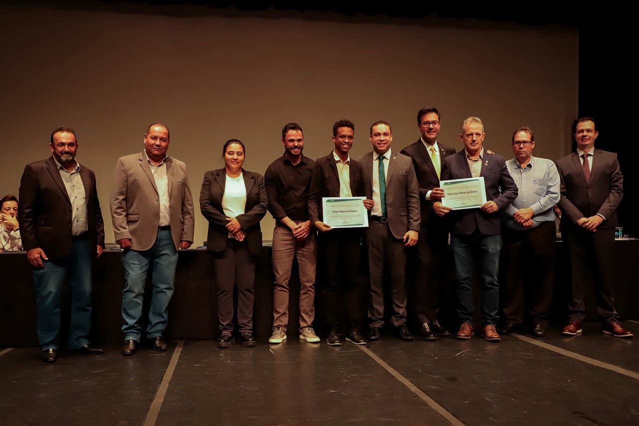 Vereadores tomam posse e defendem regulamentação da Região Metropolitana