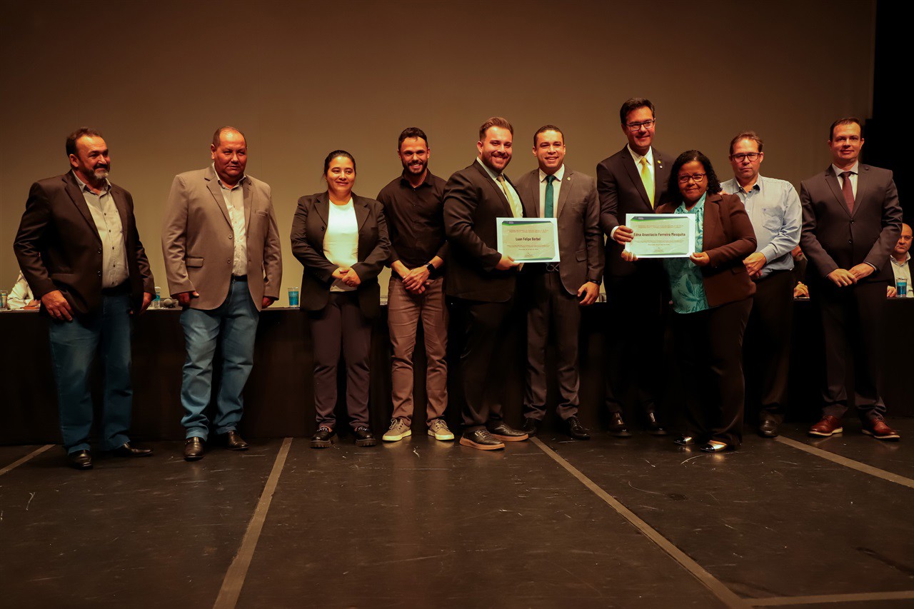 Vereadores tomam posse e defendem regulamentação da Região Metropolitana