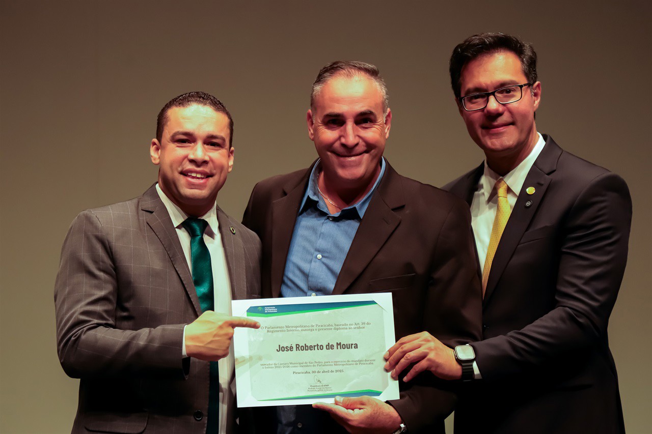 Vereadores tomam posse e defendem regulamentação da Região Metropolitana