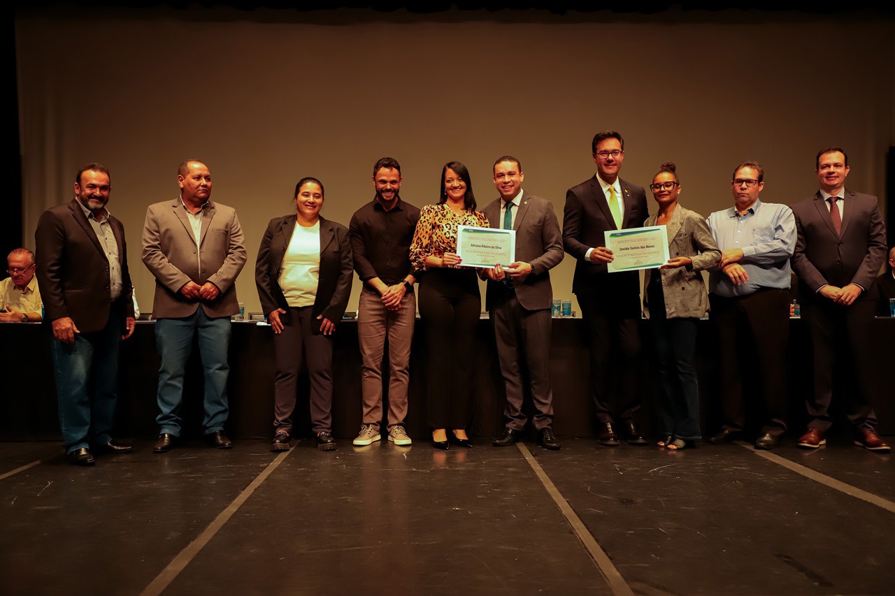 Vereadores tomam posse e defendem regulamentação da Região Metropolitana