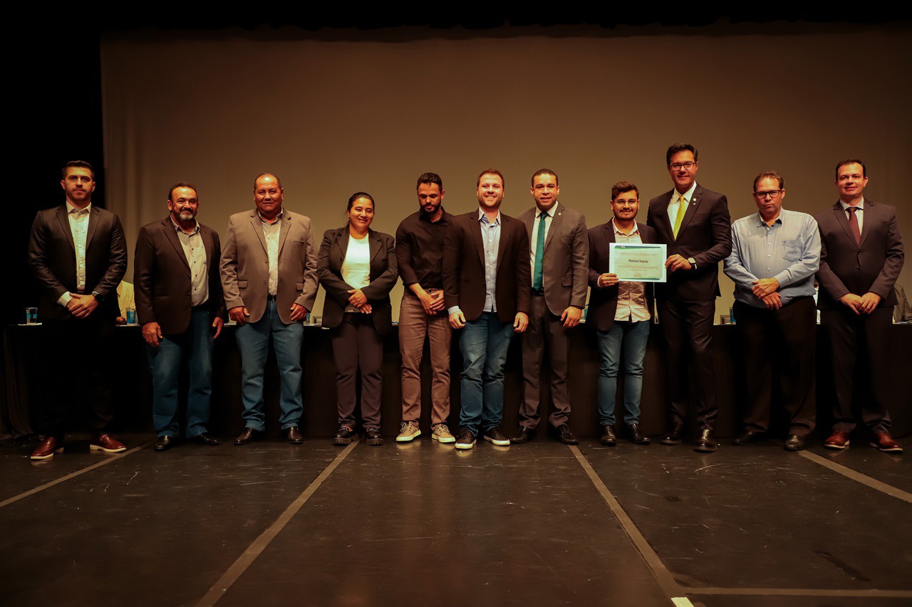 Vereadores tomam posse e defendem regulamentação da Região Metropolitana