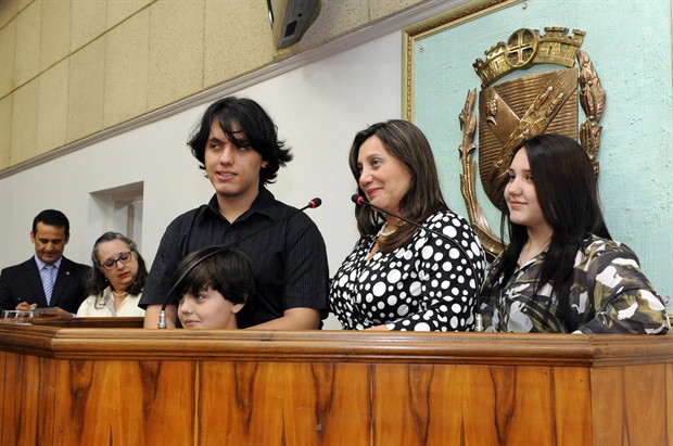 Entrega de título de Cidadão Piracicabano ao delegado Abelha 