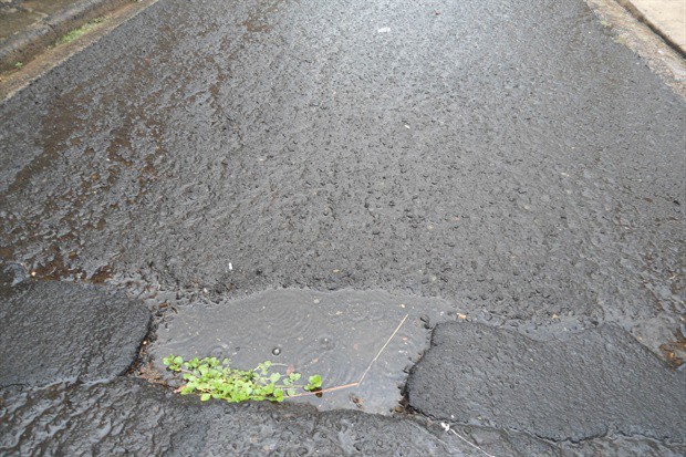 Melhorias são solicitadas nas ruas Kurt Nimuedajú e João Crisóstomo