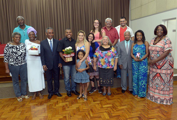 Câmara realiza solenidade em comemoração à Semana da Consciência Negra