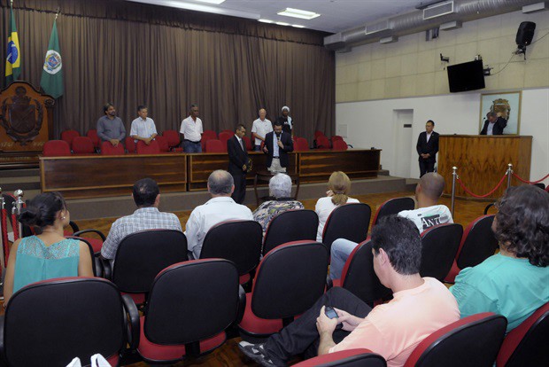 Cerimônia de posse aconteceu nesta sexa-feira, no Salão Nobre Helly de Campos Melges