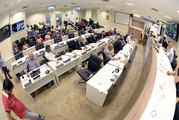 Objetivo é verificar também possibilidade de redução da tarifa de água e esgoto