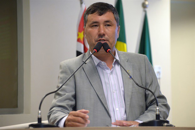 Vereador quer explicações sobre situação