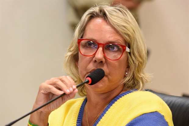 36 requerimentos de Márcia Pacheco foram aprovados na reunião ordinária desta segunda-feira