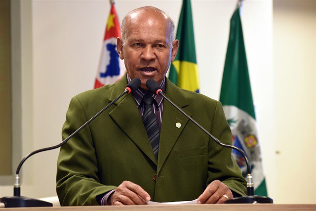 Luiz Arruda usou a tribuna durante a reunião ordinária desta segunda-feira