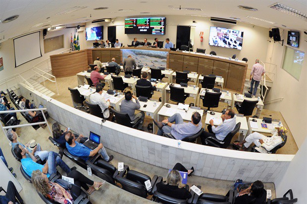 PL é de autoria da Comissão Permanente de Legislação, Justiça e Redação