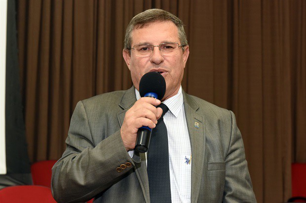 Sessão magna foi realizada neste sábado, no salão nobre da Câmara.